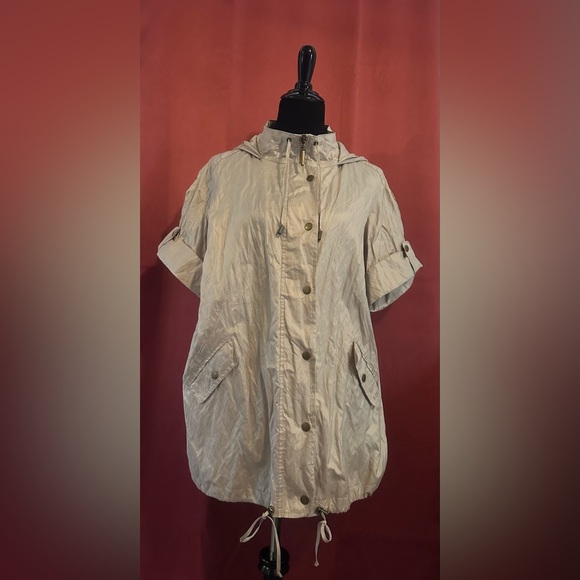 Zenergy By Chico’s Crushed Foil Bubble Jacket Champagne Size 2 - Picture 4 of 6